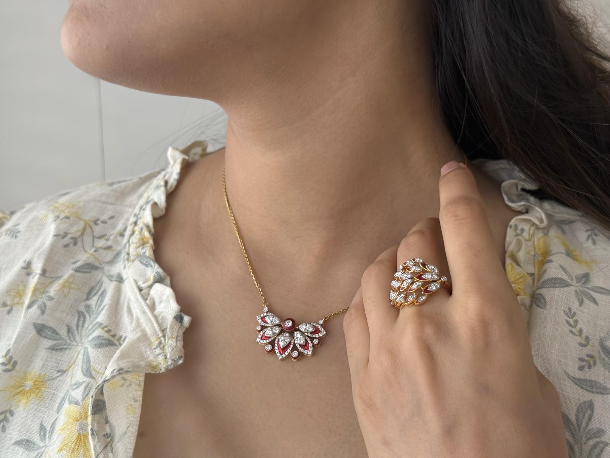 Flare pendant hover
