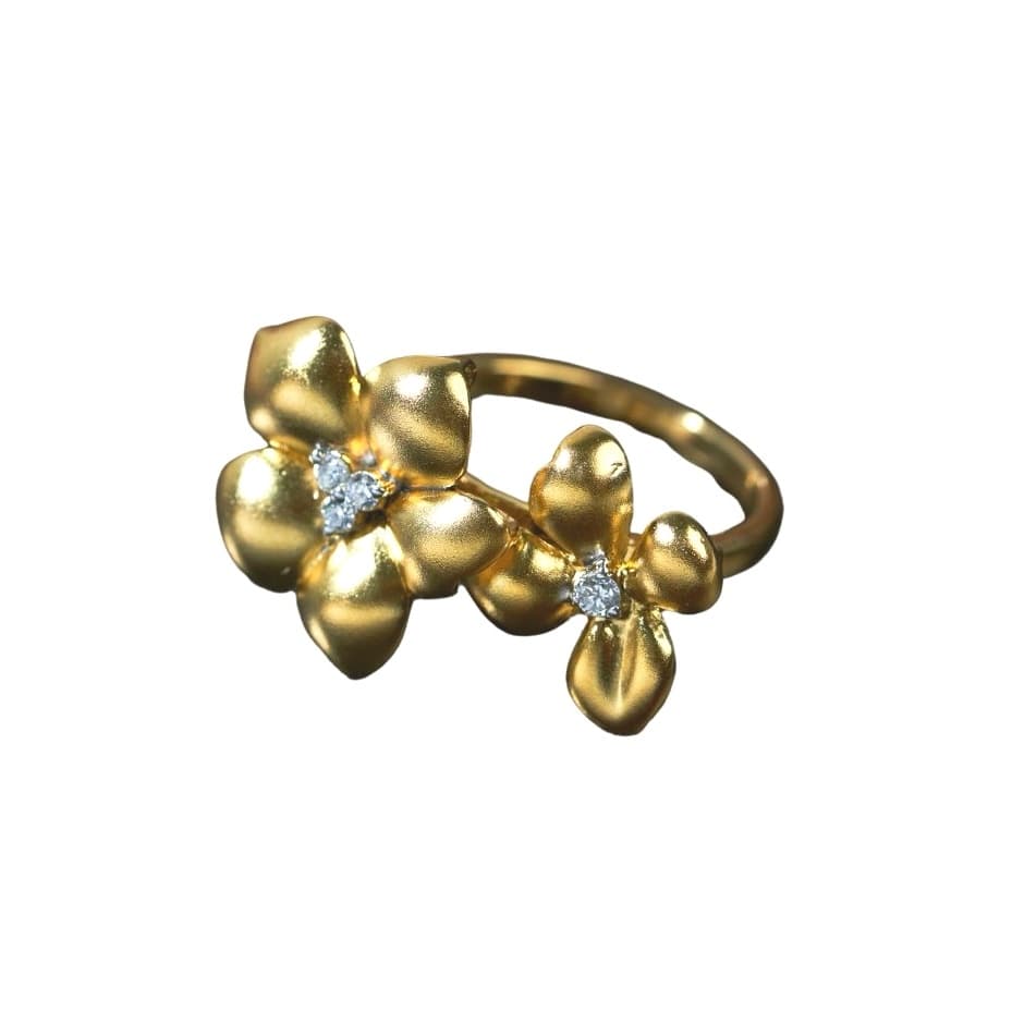 The Fleur ring