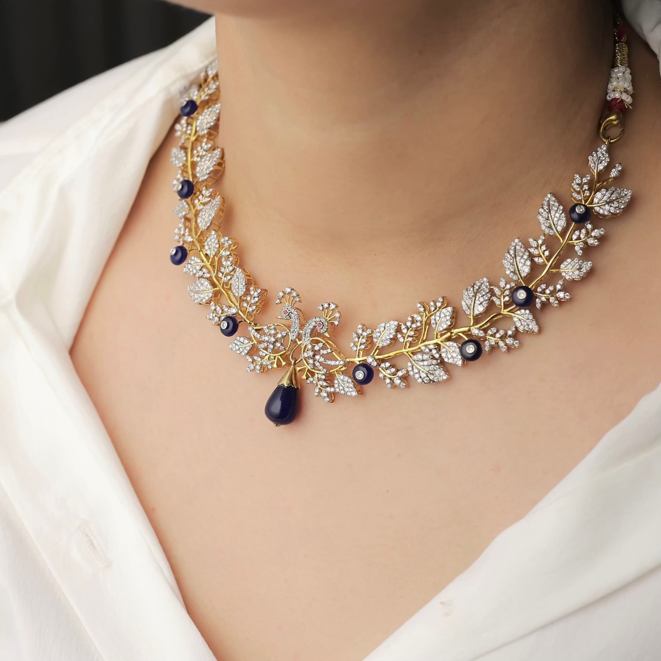 Mayura Necklace hover